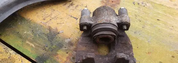 Opel Vectra C Rear brake caliper