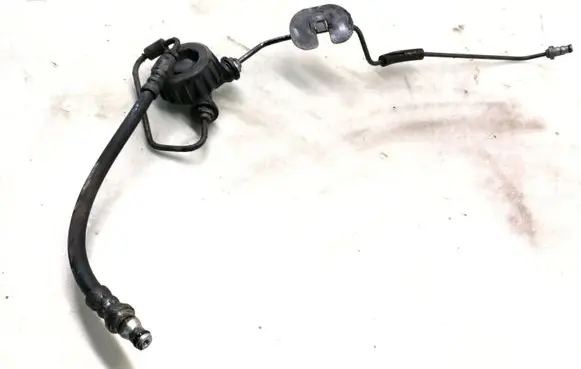 Volvo V70 Clutch pipe/line FM277001