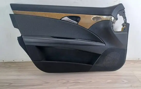 Mercedes-Benz E W211 Sliding door card A2117208767-MERC A2117208767