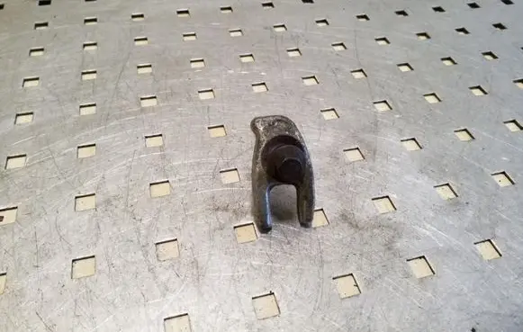 Renault Kadjar Fuel Injector clamp holder