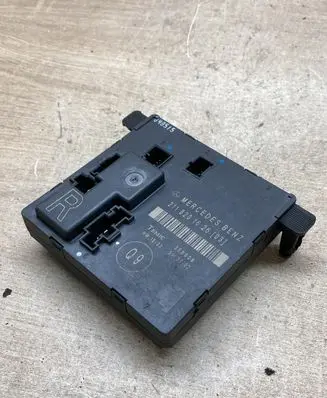 Mercedes-Benz E W211 Door control unit/module 2118201626 356806