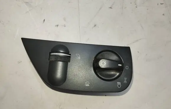 Volkswagen Polo III 6N 6N2 6NF Light switch 6N1941531H