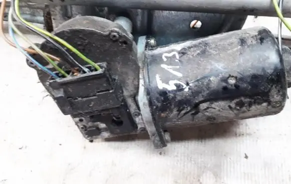 Audi A4 S4 B5 8D Wiper motor