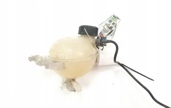 Citroen C-Elysée Coolant expansion tank/reservoir 9800777280
