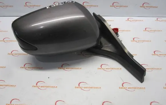 Honda Insight Front door electric wing mirror 