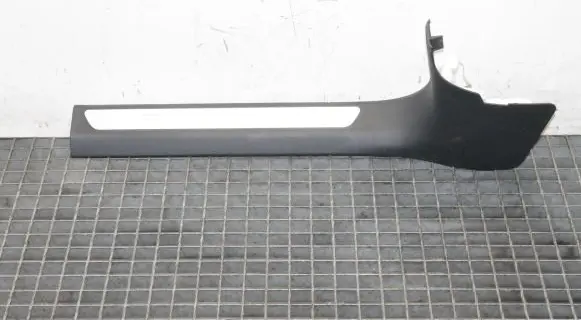 Audi A8 S8 D4 4H Front sill trim cover 4H2867271F