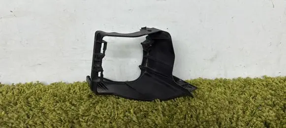 Subaru XV I Fog light bracket 84927fj020
