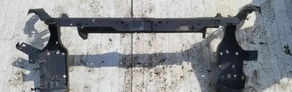 Nissan Qashqai Radiator support slam panel