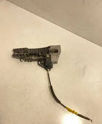 Front door exterior handle/bracket