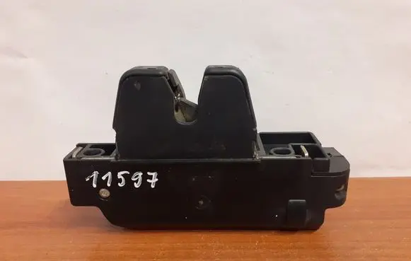 Peugeot 607 Tailgate/trunk/boot lock/catch/latch 040900 9627816980