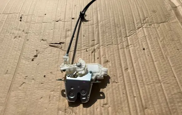 Mitsubishi ASX Tailgate/trunk/boot lock/catch/latch