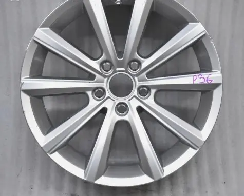 Volkswagen Arteon R17 alloy rim 