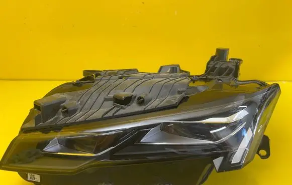 Peugeot 308 Headlight/headlamp 98491150