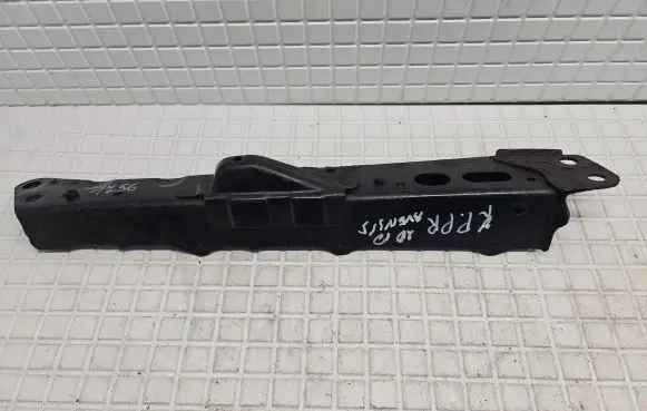 Toyota Avensis T270 Radiator support slam panel bracket 