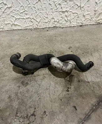 Volvo XC60 Engine coolant pipe/hose 30757649
