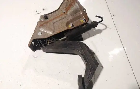 Mercedes-Benz Sprinter W906 Clutch pedal 