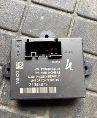 Volvo S60 Door control unit/module 31343873 AV6N14C236BB