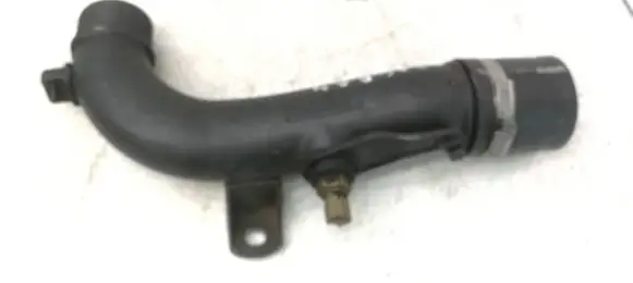 Toyota Avensis T250 Intercooler hose/pipe 173620R011