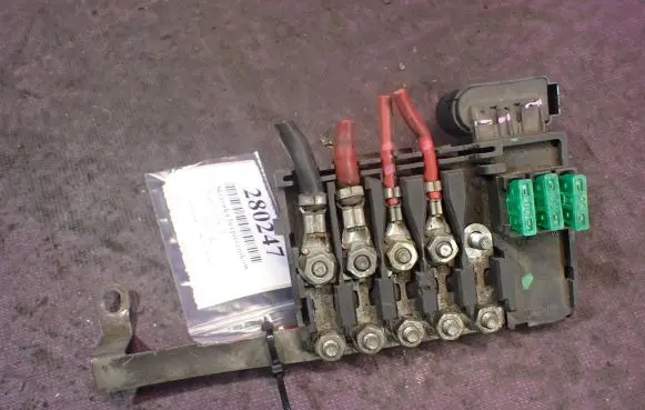 Seat Toledo II (1M) Fuse box set
