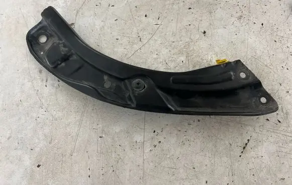 Skoda Rapid (NH) Radiator support slam panel bracket 5JA805932A