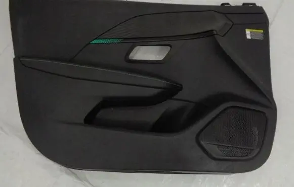 Peugeot 208 Front door card panel trim