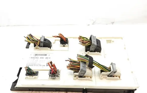 Mercedes-Benz A W176 SAM control unit A1769001101
