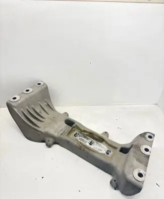 Jeep Grand Cherokee WL Gearbox mounting bracket 68428575AA
