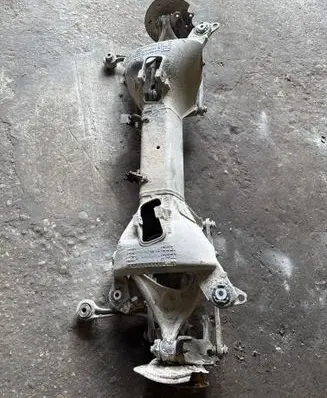 Peugeot 508 Rear subframe 9640718710