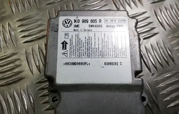 Volkswagen Golf Plus Airbag control unit/module 1K0909605R
