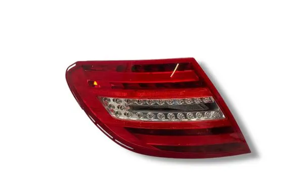 Mercedes-Benz C W204 Rear/tail lights A2048205464