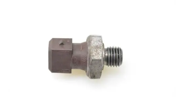 BMW X6 E71 Oil pressure sensor 2367061