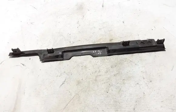 Audi Q5 SQ5 Intercooler air guide/duct channel 8R0121292B
