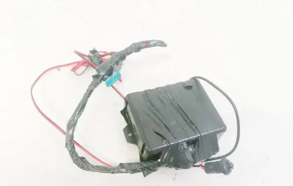 Skoda Fabia Mk2 (5J) Alarm control unit/module 