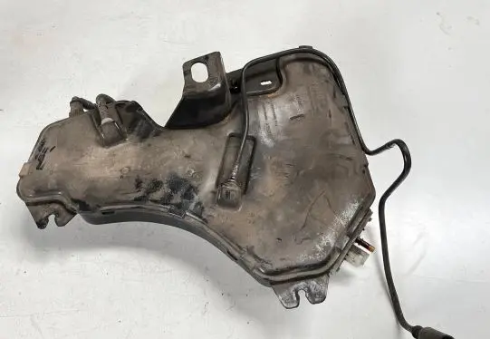 Peugeot 407 AdBlue liquid reservoir 9642944280