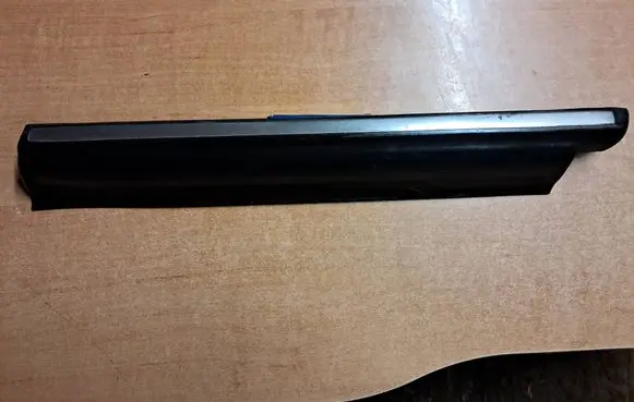 Mercedes-Benz W123 Rear arch trim 1236904380
