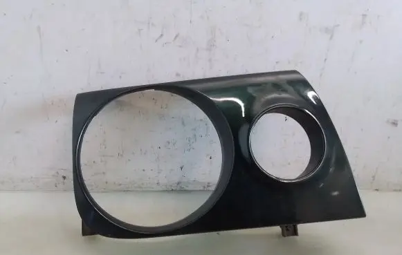 Nissan Terrano Under headlight/headlamp trim 624107F