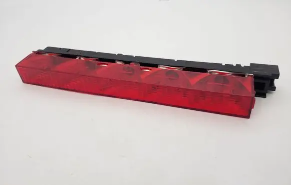 Ford Mondeo Mk III Third/center stoplight 1S7113A613A