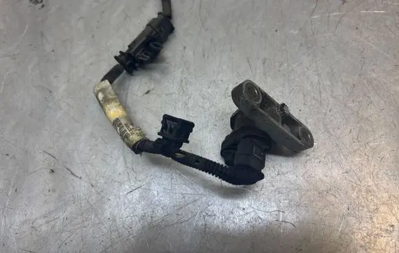 Volvo V70 Crankshaft position sensor 31303094