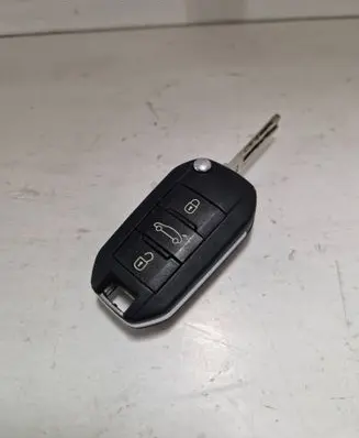Citroen C5 Ignition key/card 9812113680