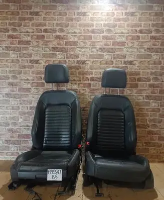 Volkswagen PASSAT B8 Seat set 