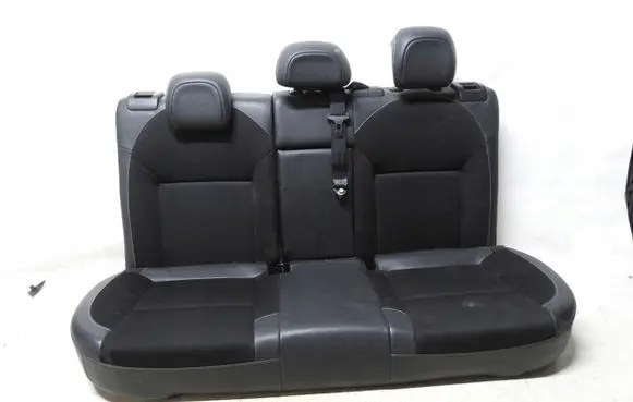 Citroen DS4 Second row seats 20CA36