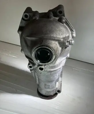 BMW X5 E70 Front differential 7588251