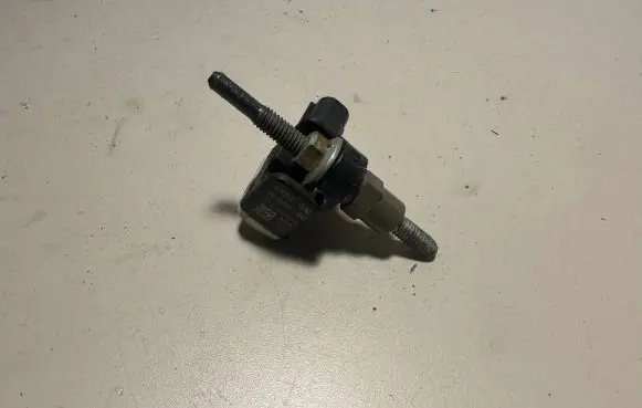 Ford Focus Airbag deployment crash/impact sensor CM5T14B006AA 160121701 C83HA