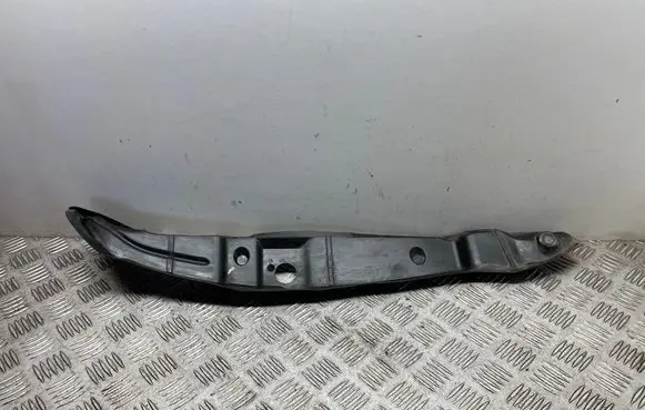 Fender end trim