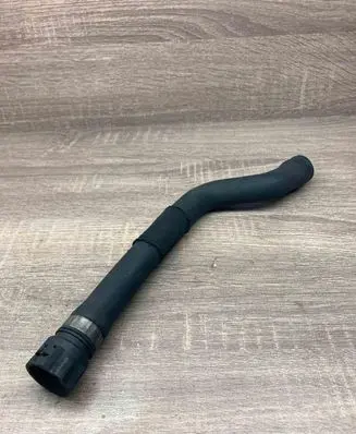 BMW 5 E39 Engine coolant pipe/hose 2247820