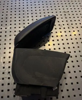 Citroen C4 I Rear seat armrest 1039918