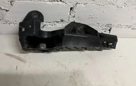 Dodge Charger Rear bumper mounting bracket 68226563AA 5708C
