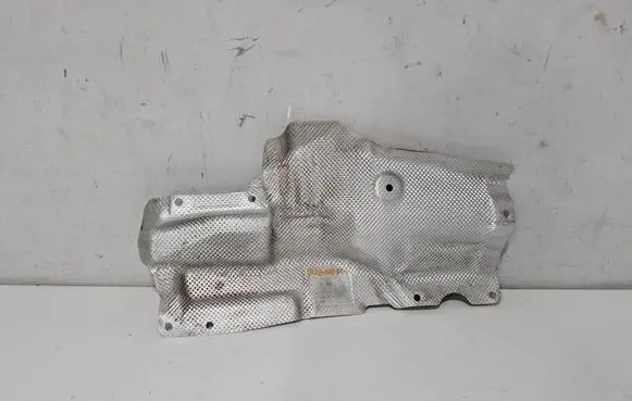 Porsche Cayenne (9Y0 9Y3) Exhaust heat shield 4M0825692D 4M0825692 95882569200