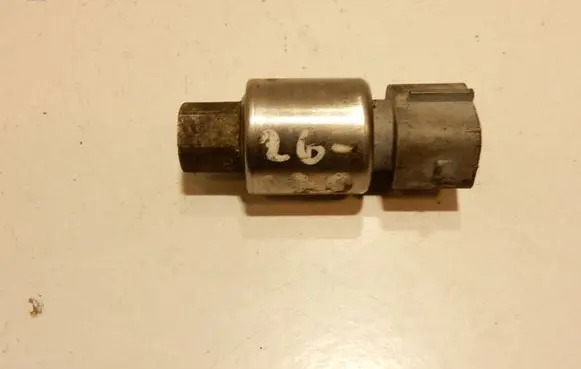 Ford Focus Air conditioning (A/C) pressure sensor 3S4H19D594A 26120
