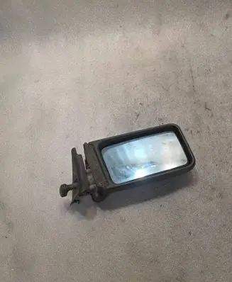 Audi 80 90 B2 Manual wing mirror E10117089